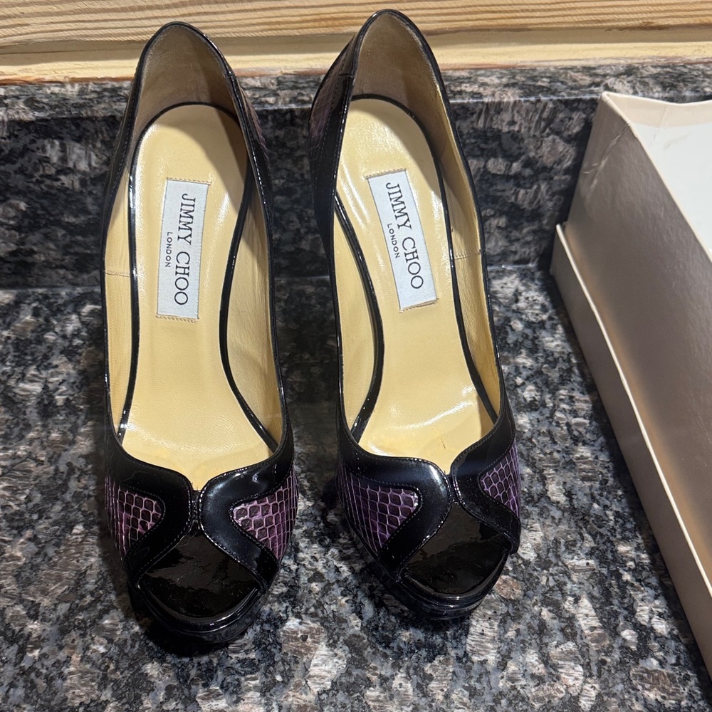 Jimmy Choo snakeskin Peep-Toe Heels 37